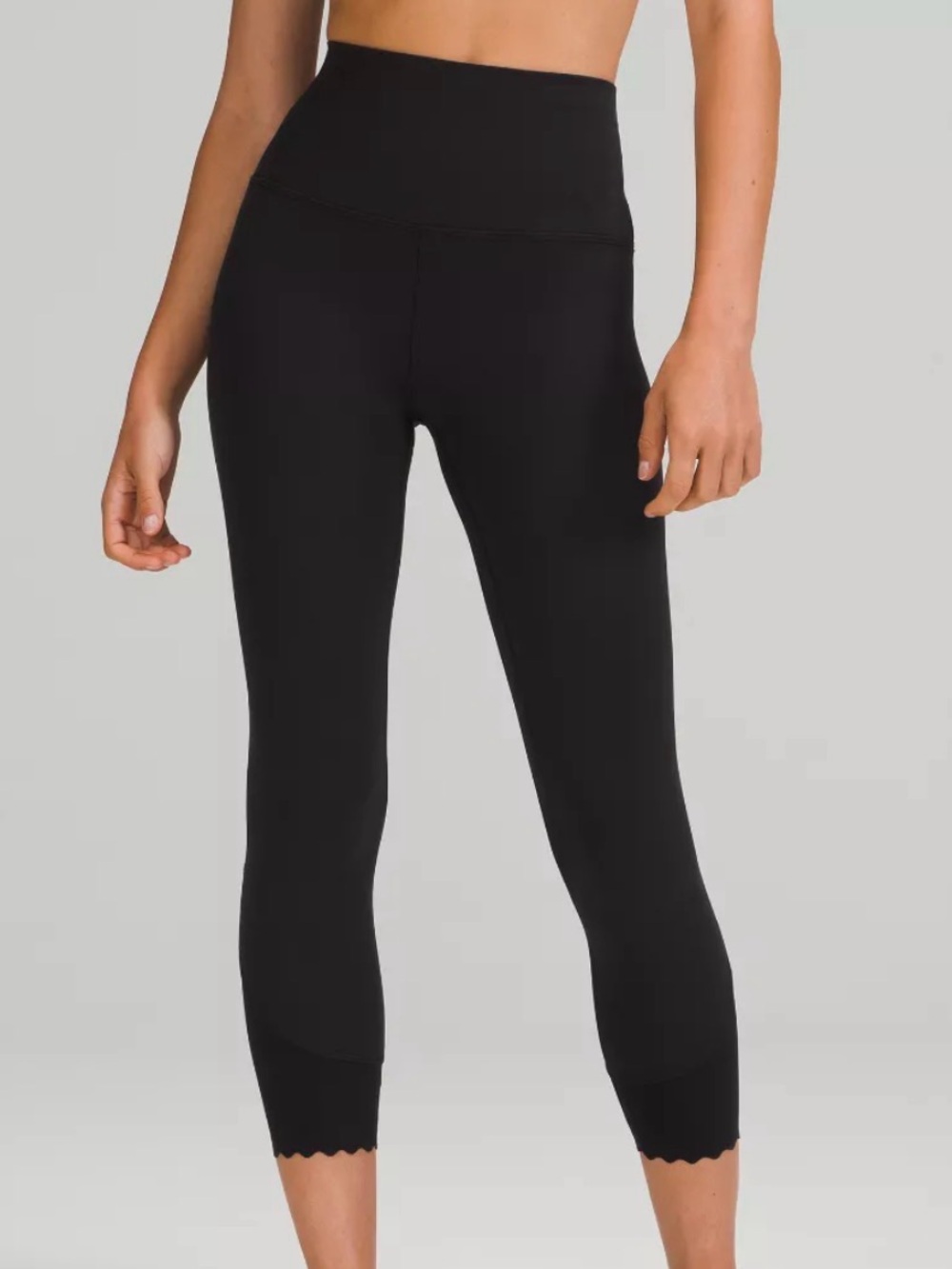 Lululemon Align scalloped hem high-rise crop 23”